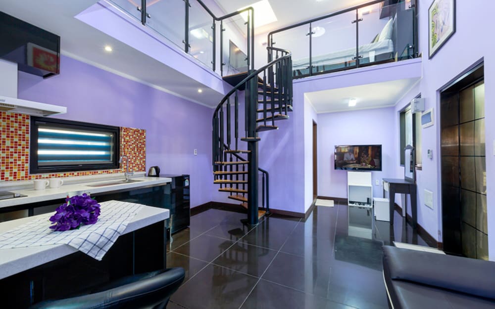 hotel room