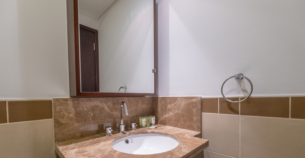 LUX Burj Khalifa Fountain View Suite 2