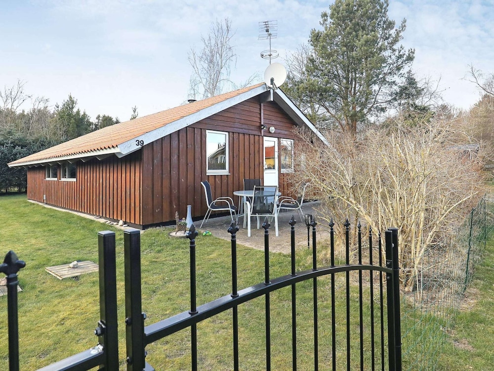 6 Person Holiday Home in Farso