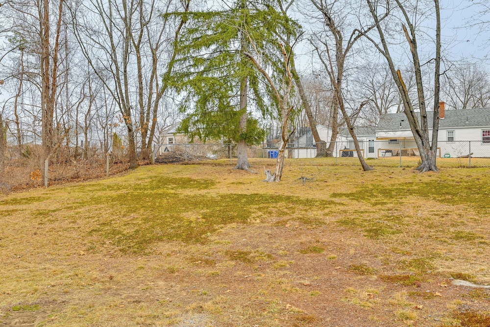 Modern Home w/ Spacious Yard in Springfield!
