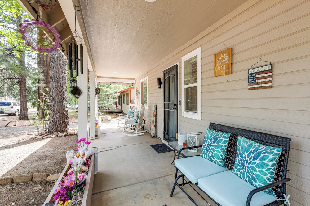 Half-mi to Trails: Pet-friendly Home in Flagstaff!