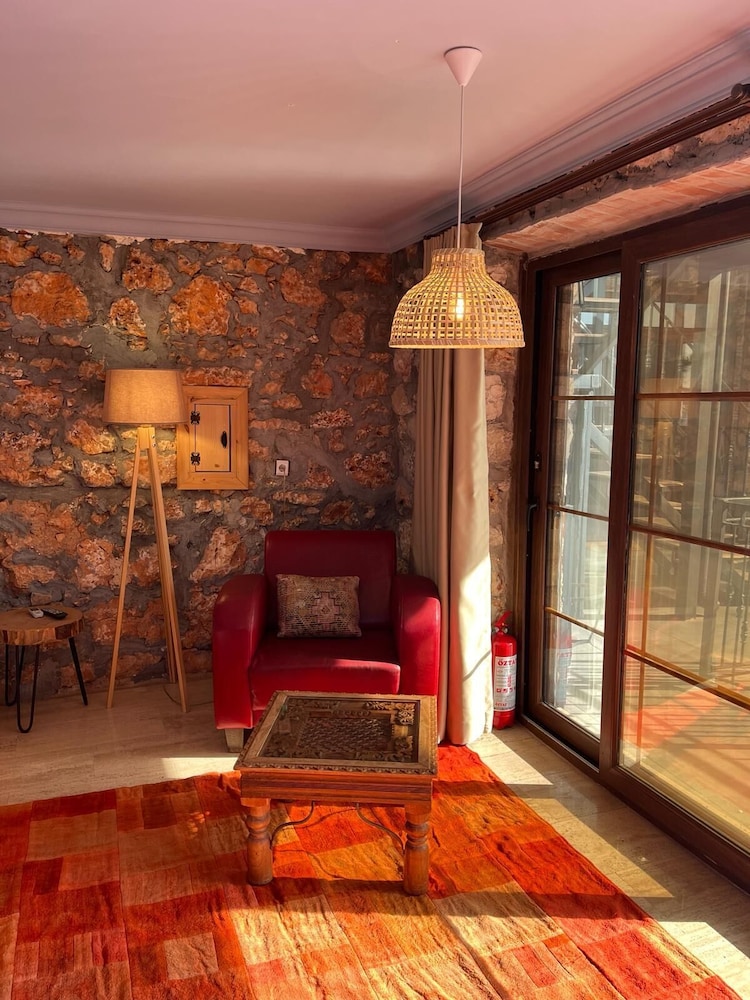 Kale Lodge - Adults Only - Image 18