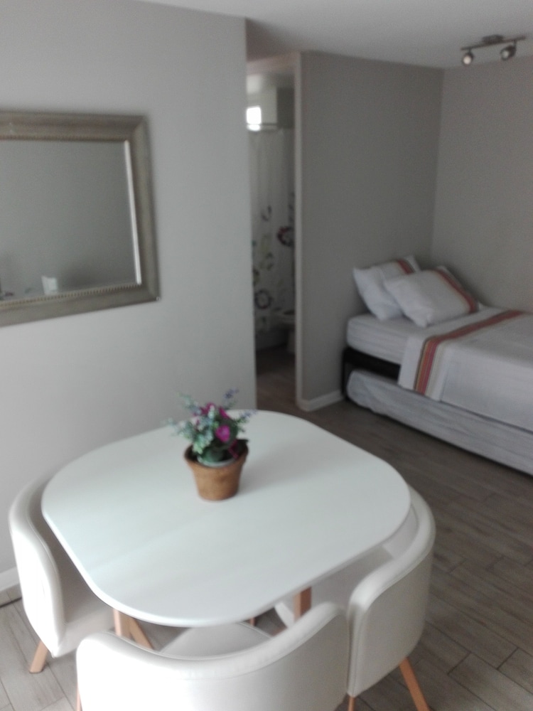 Apart Hotel Reina Victoria Carmen