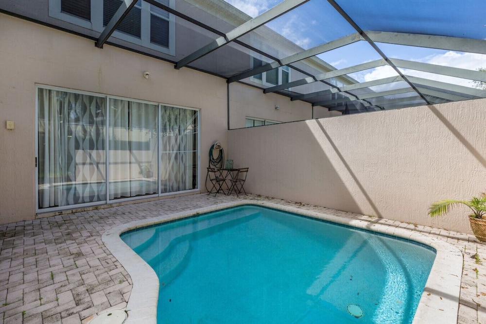 Amazing 3bdr House w Pool
