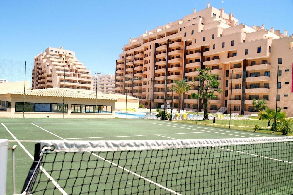 08 in Portim o With 1 Bedrooms and 1 Bathrooms
