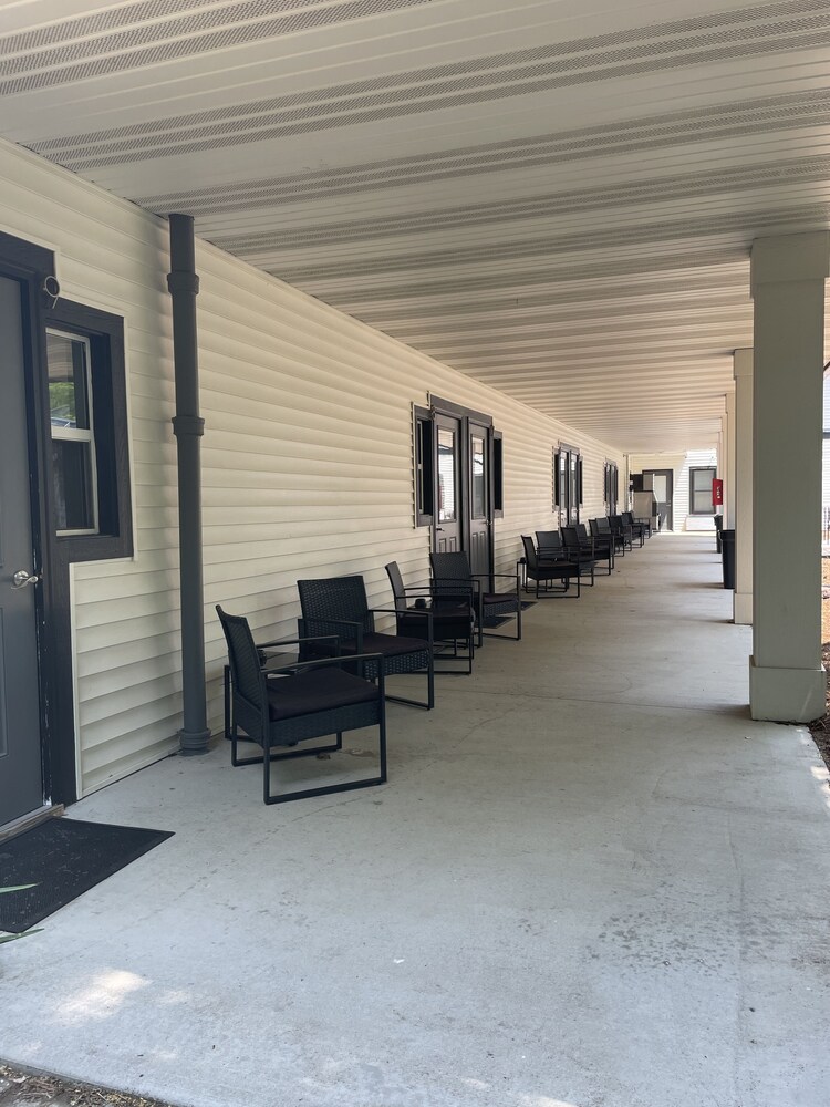 Blue Star Motel
