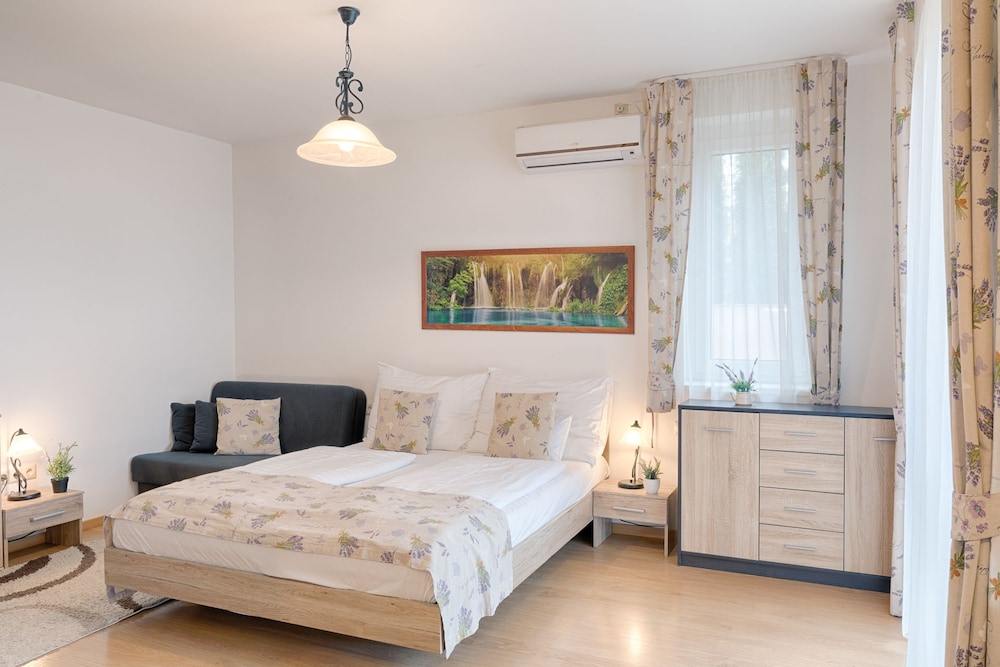 Fortuna 7 Apartments