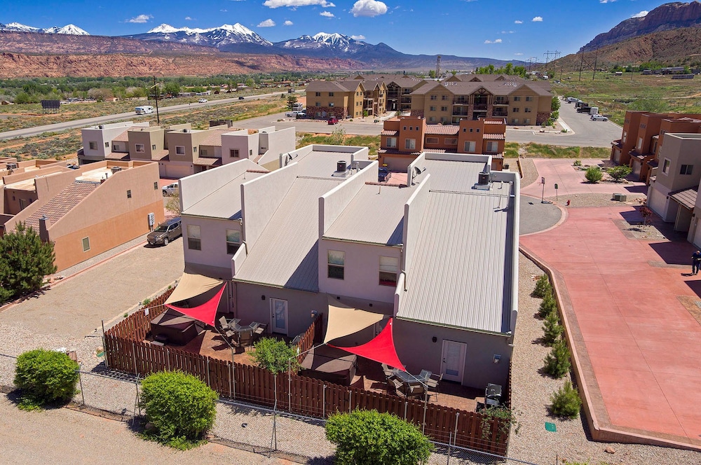 Desert Winds 6 by MoabCondos4Rent view 4