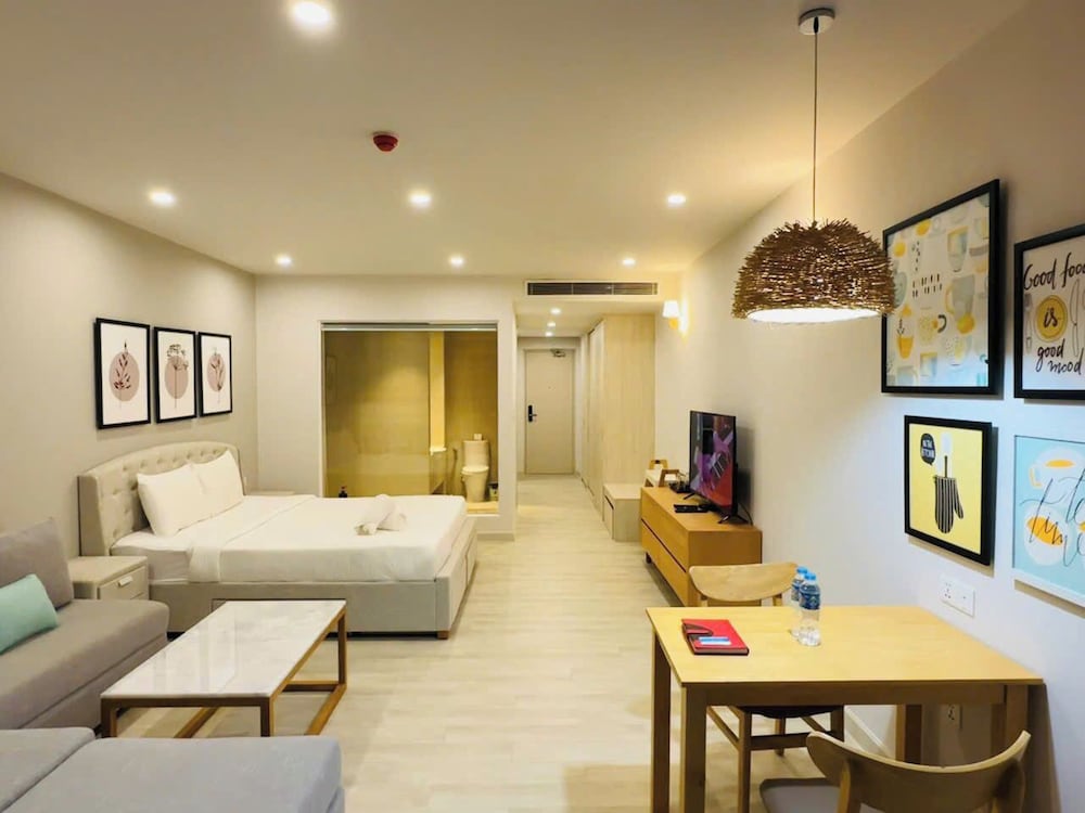 Gold Coast Apartment