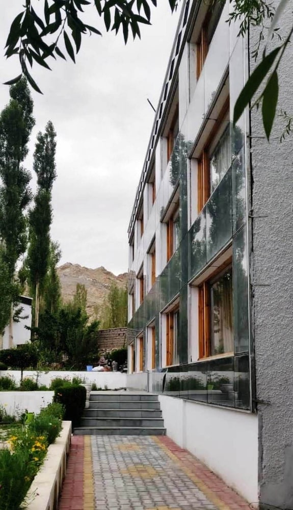 TIH Hotel Panorama