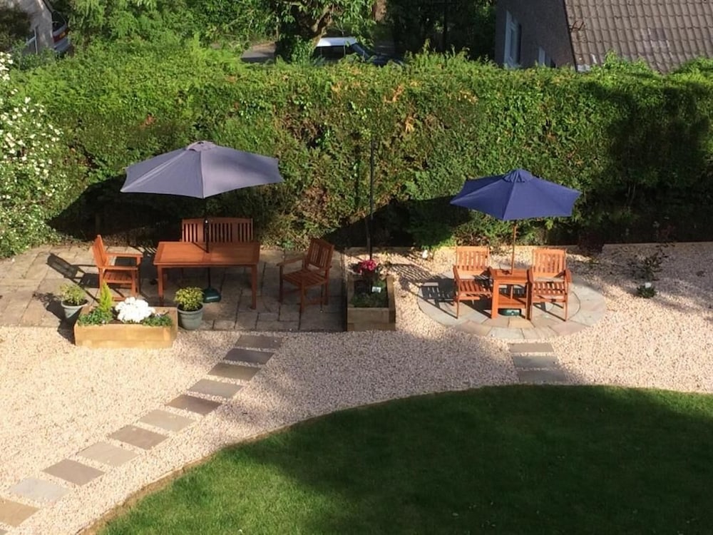 Fir Tree B&B at Galvelbeg House