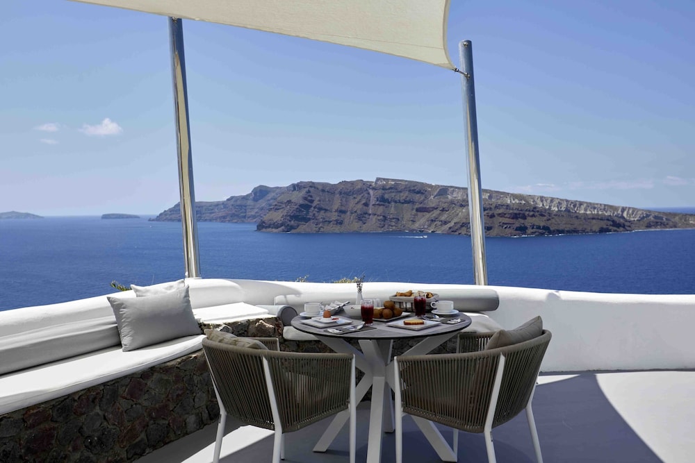 Marizan Caves & Villas