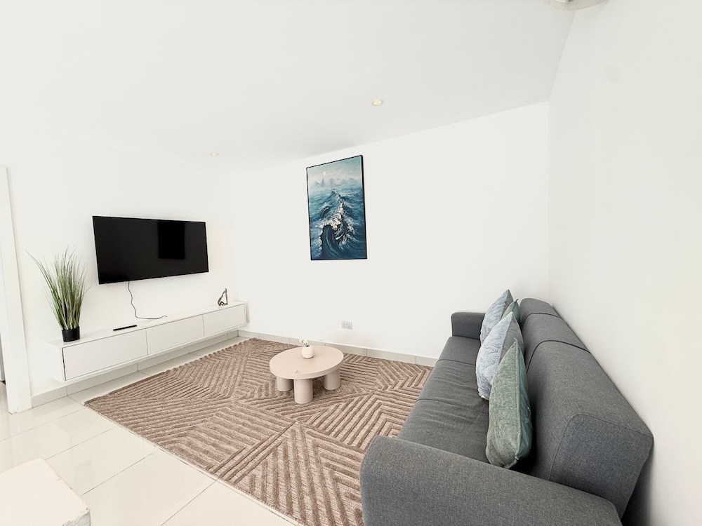 2 bedroom duplex apartment