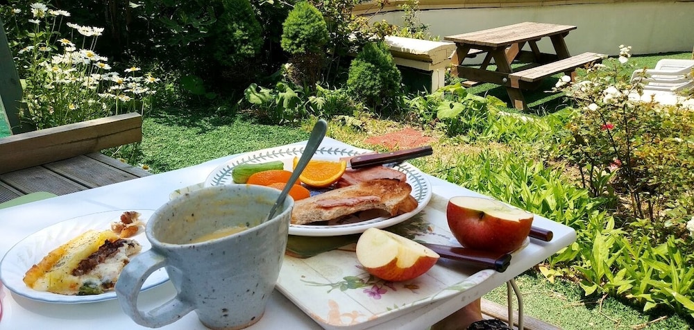 Gangneung Pension Sea and - Pet Friendly