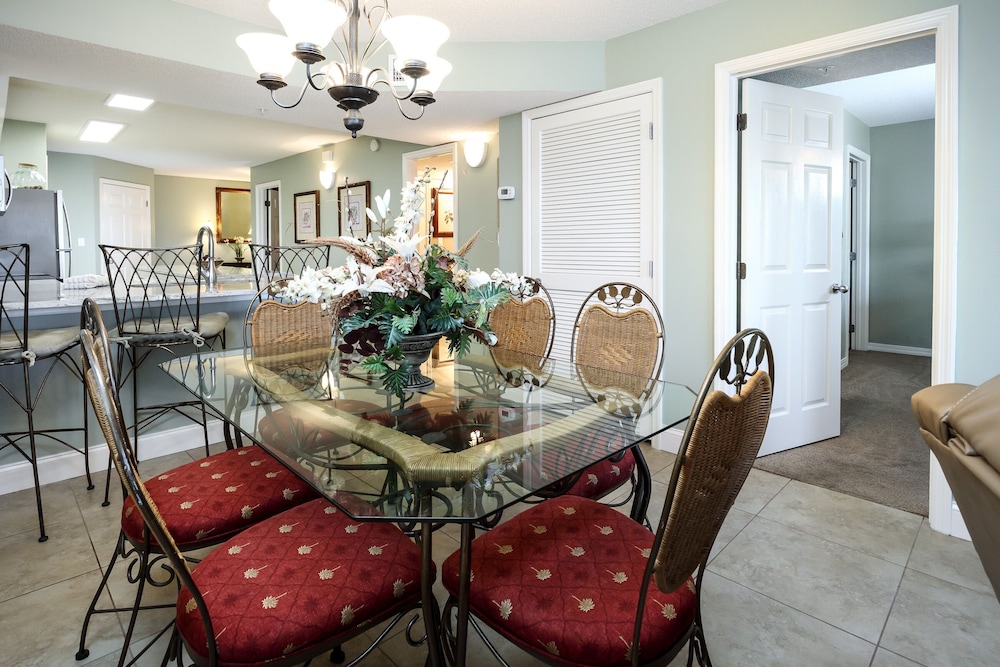 Summerlin 305 by Brooks and Shorey Resorts