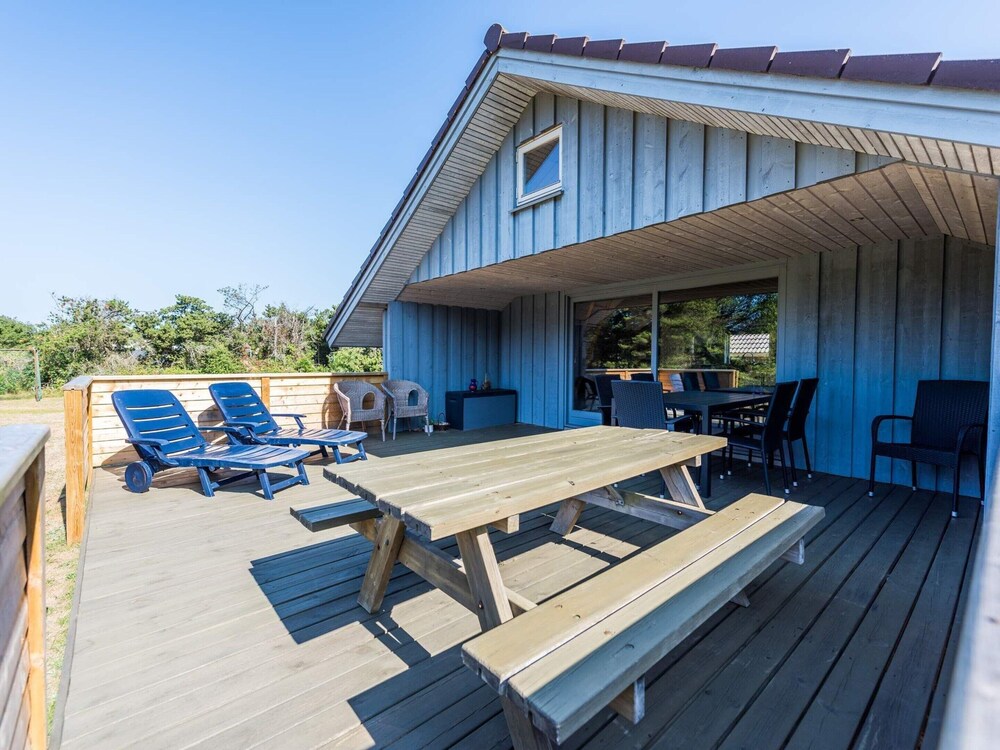Charming Family Retreat-by Traum view 3