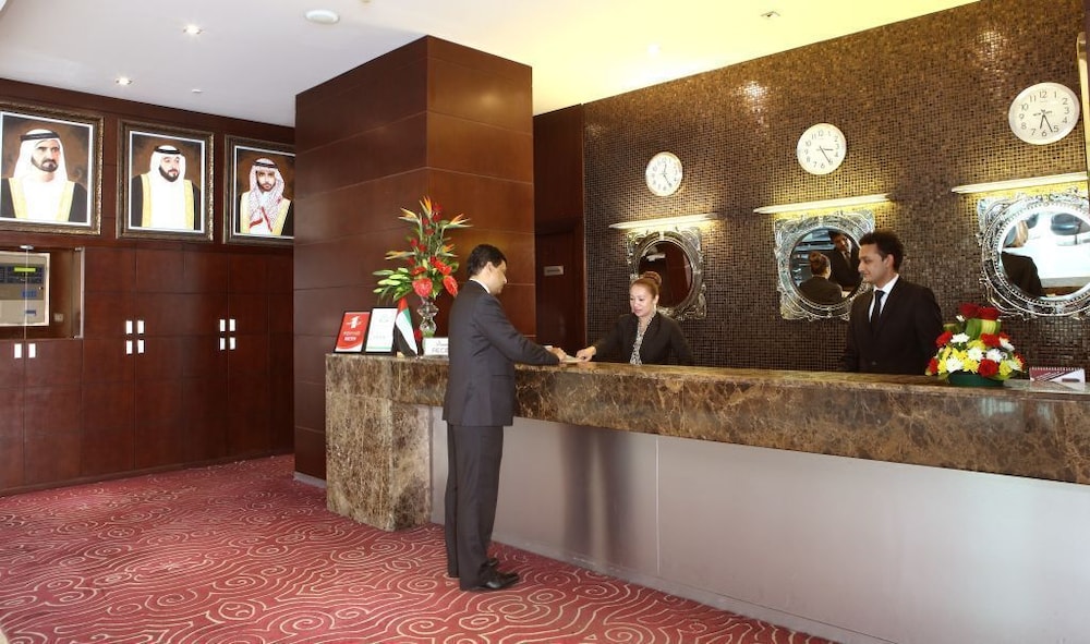 First Royal Hotel Apartment