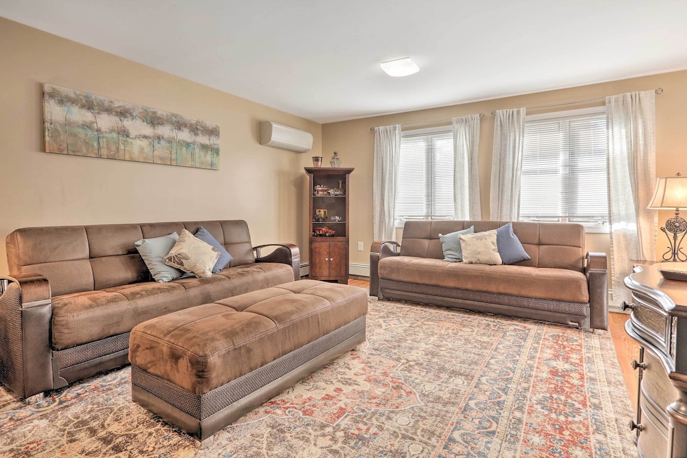 Tranquil Swansea Retreat w/ Fire Pit & Grill! view 4