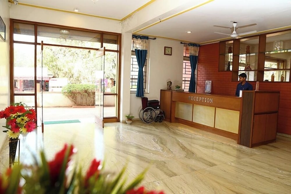 Hotel Durvankur Ganpatipule