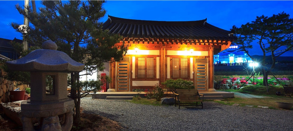 Songhak Pension