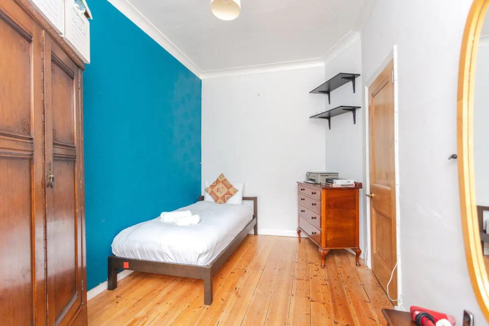 Cosy 2 Bedroom Apartment in Central London With Garden