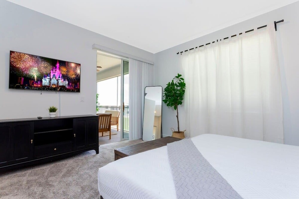 Gorgeous 3Bd Close to Disney @Champions Gate 993