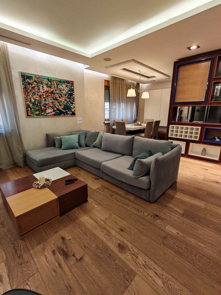 Belgrade Center Apartment Lux 2