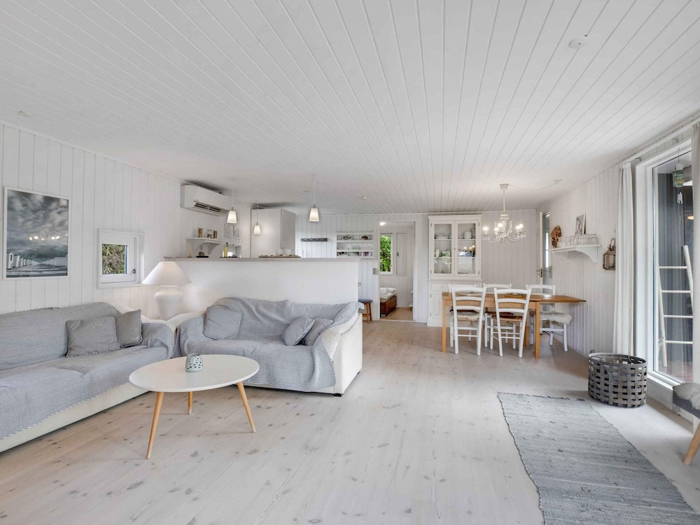 5 Star Holiday Home in Hornbaek