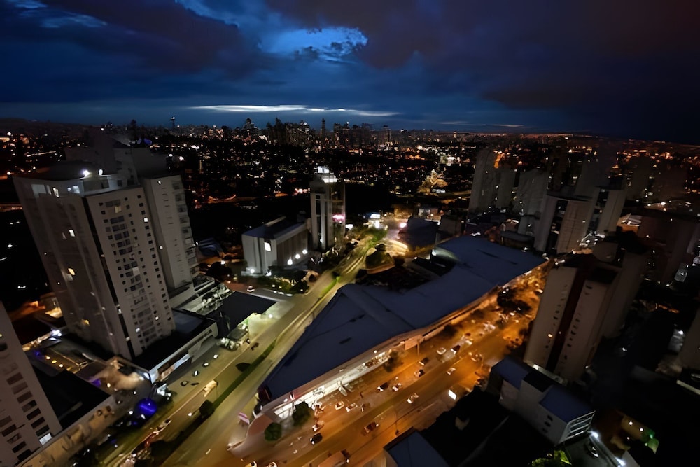 BLTX Brookfield Towers 2616