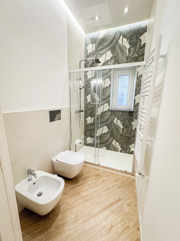 Giandra Rooms and Garden