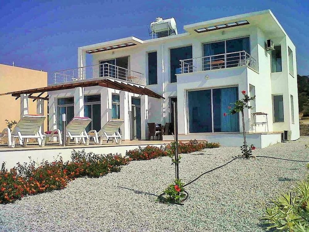 Photo 42