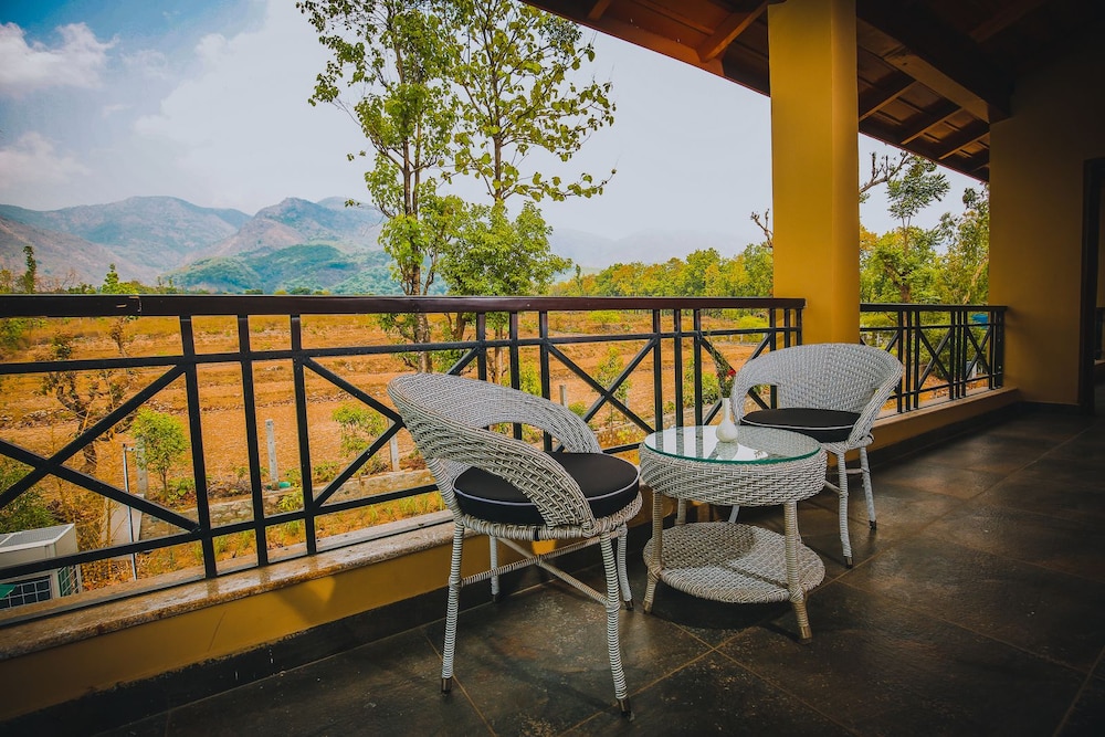 Sitabani Jungle and Spa Resort