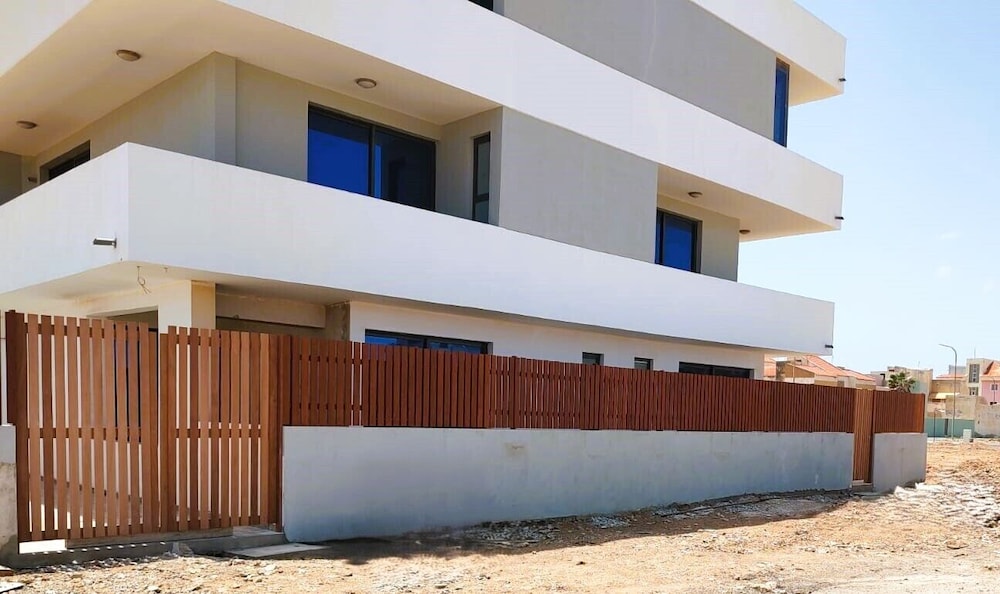 Joli Beach House - Superb Santa Maria Apartment With Breathtaking Views
