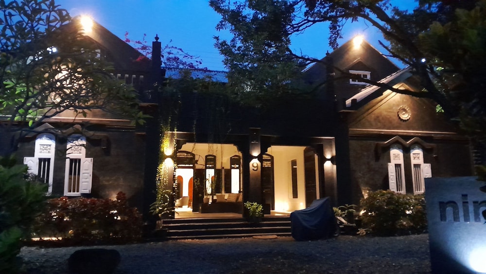 9Provinces Estate