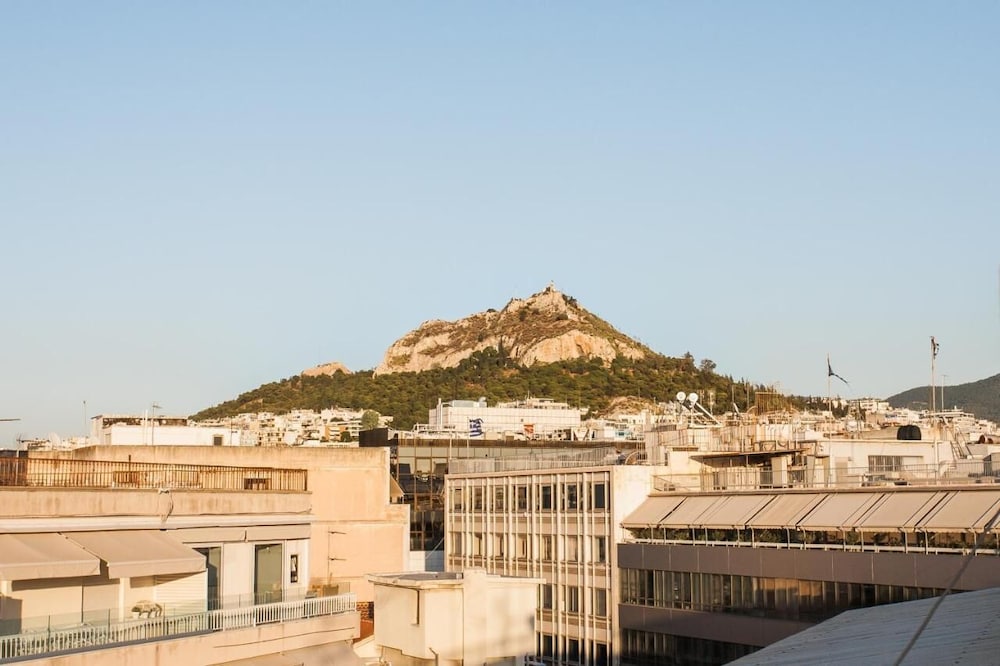 Acropolis view sky suite