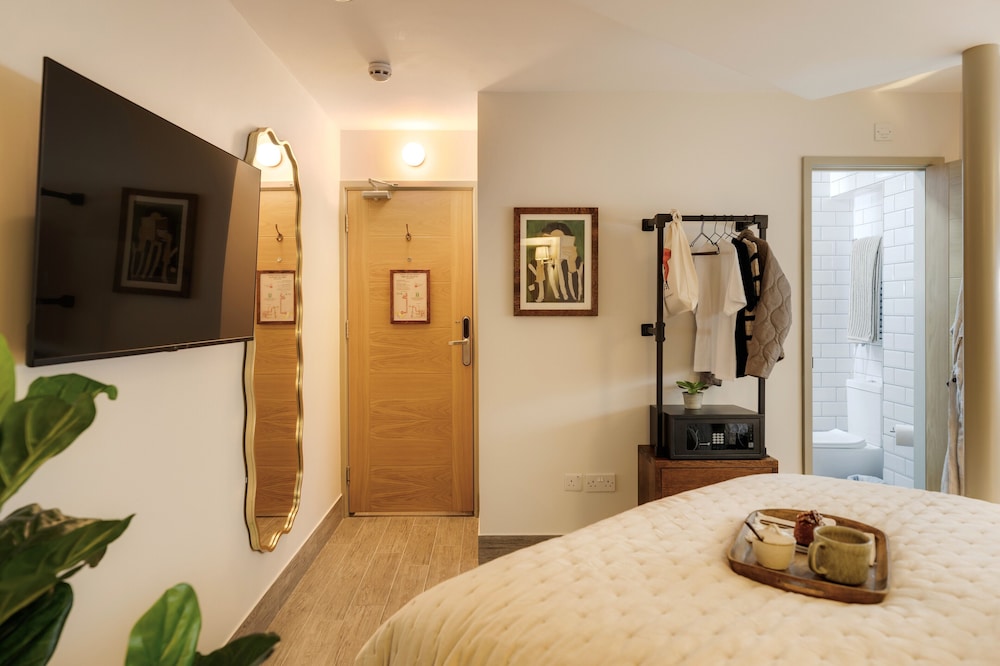 Tower Bridge Road Your Apartment