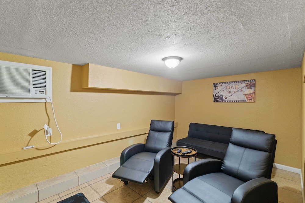 Desert Getaway w/ Pool: Near Palm Springs! - Property Image 41