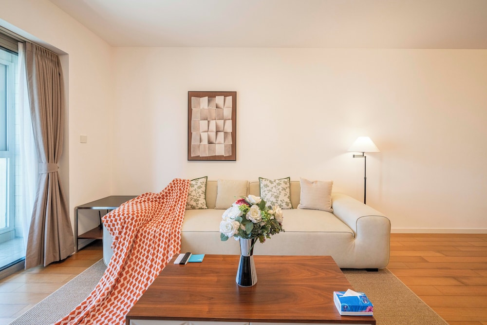 Tyms Elegant 2BR 1BA Apt Yongxin Century
