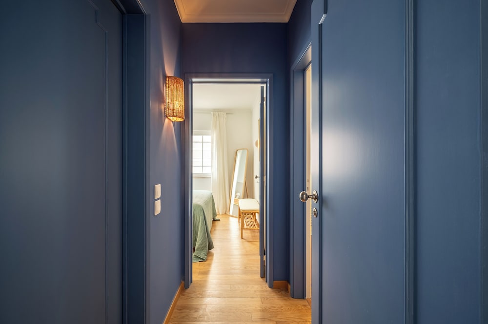 Blue Tide - Two Bedroom Apartment
