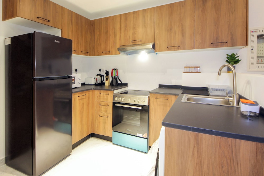 Silk Valley-Luxury 1B near Masdar Park