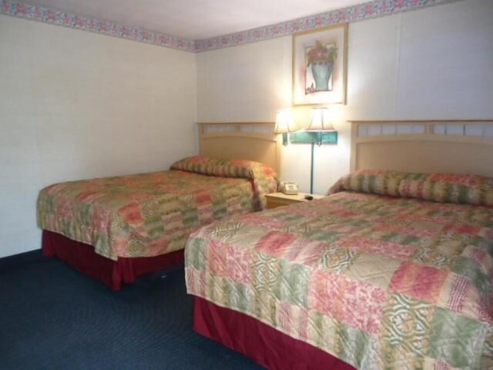 Relax Inn Elmira