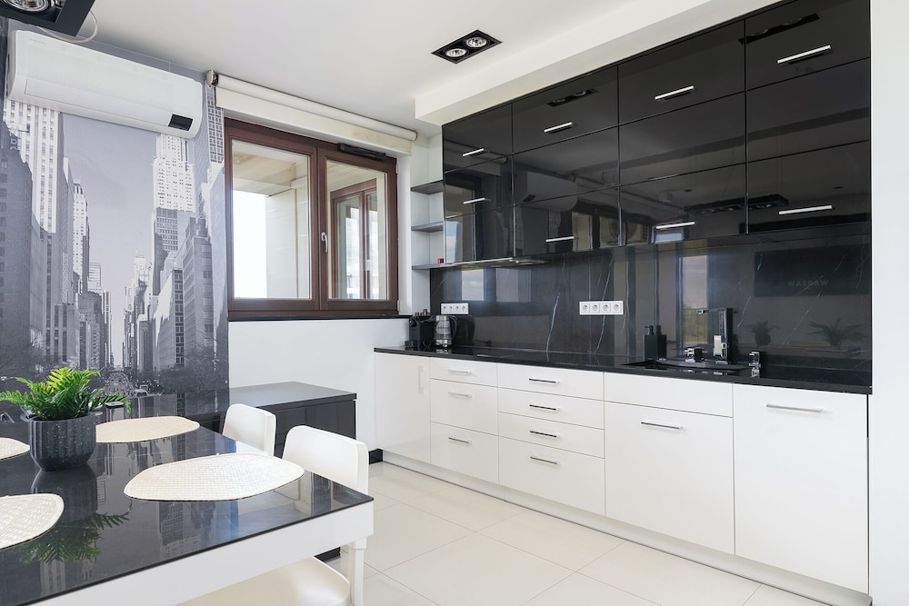 RentPlanet - Apartament Pokorna view 5