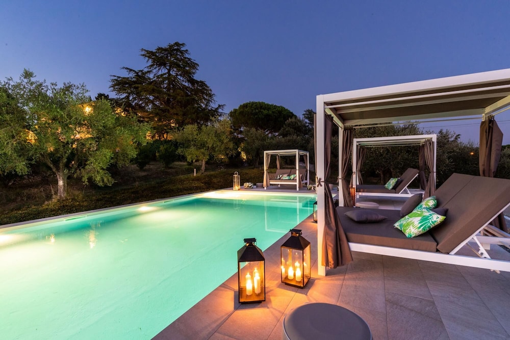 Villa Duemani - Pickleball Retreat view 2