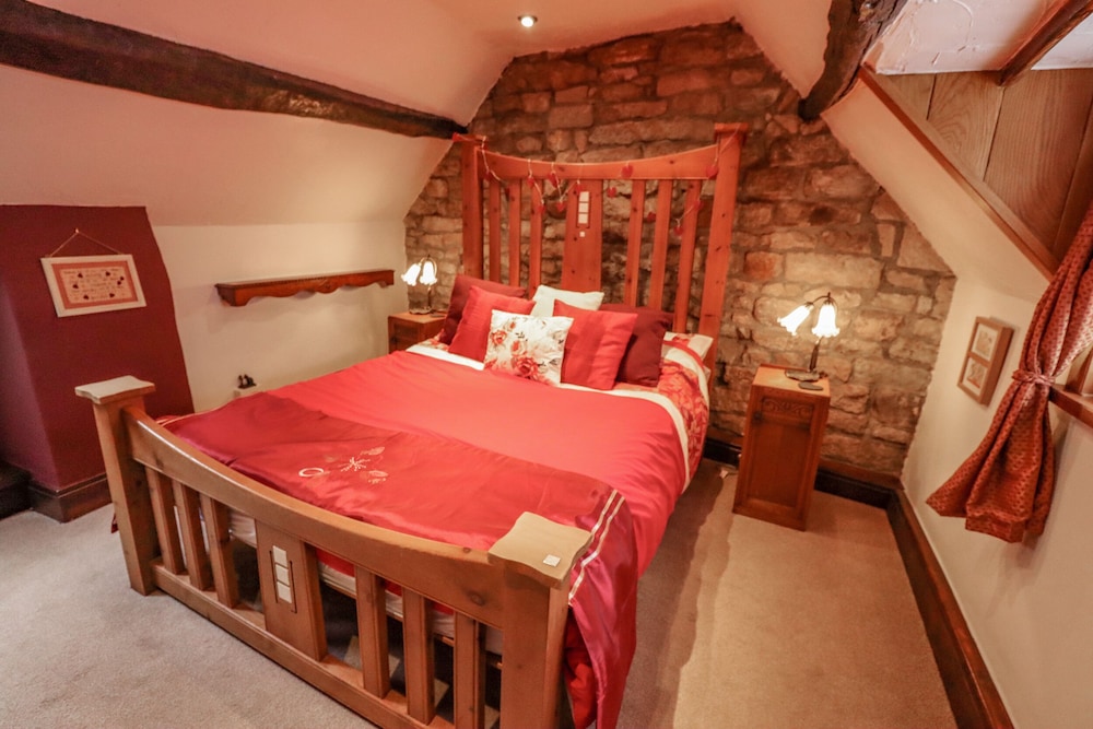 Cholmley Cottage