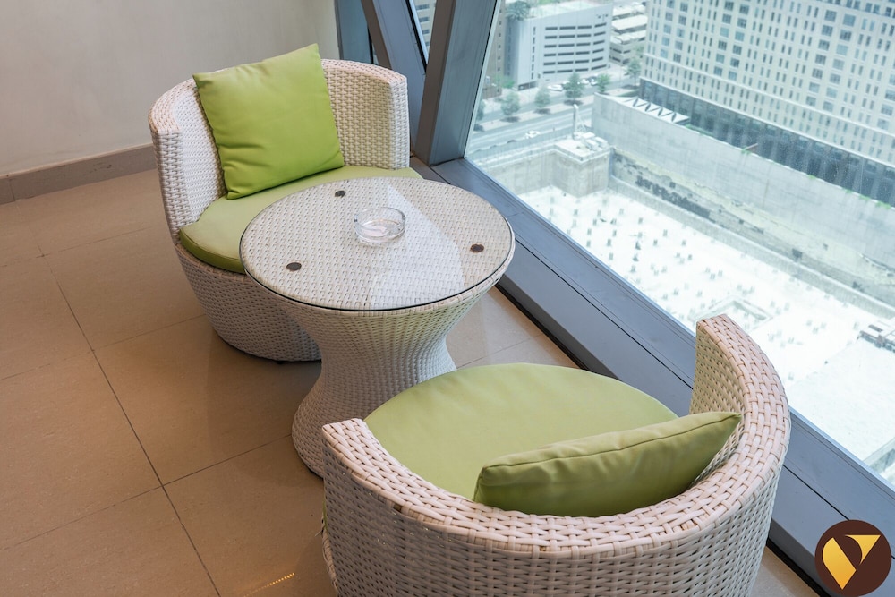 Park Tower DIFC View of Future Museum