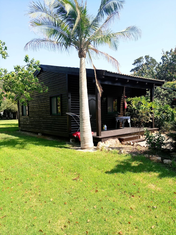 Kibbutz Kfar Masaryk Country Lodging
