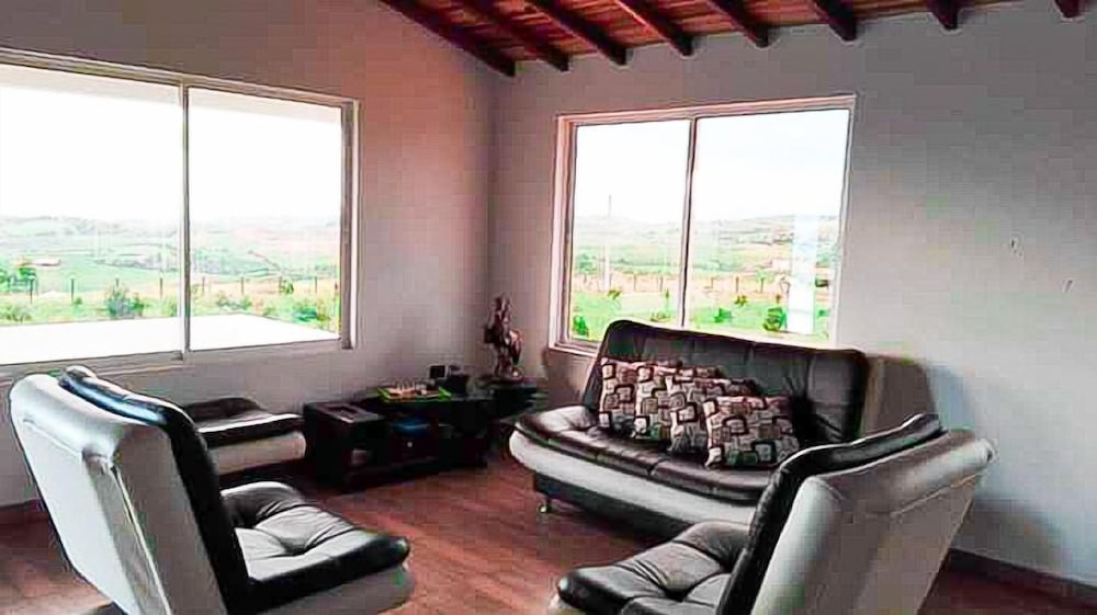 Cabaña La Hormiga view 2