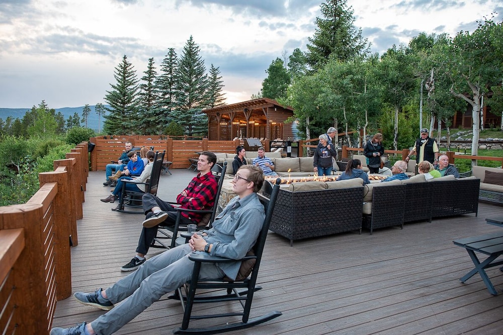 Grand Lake Lodge