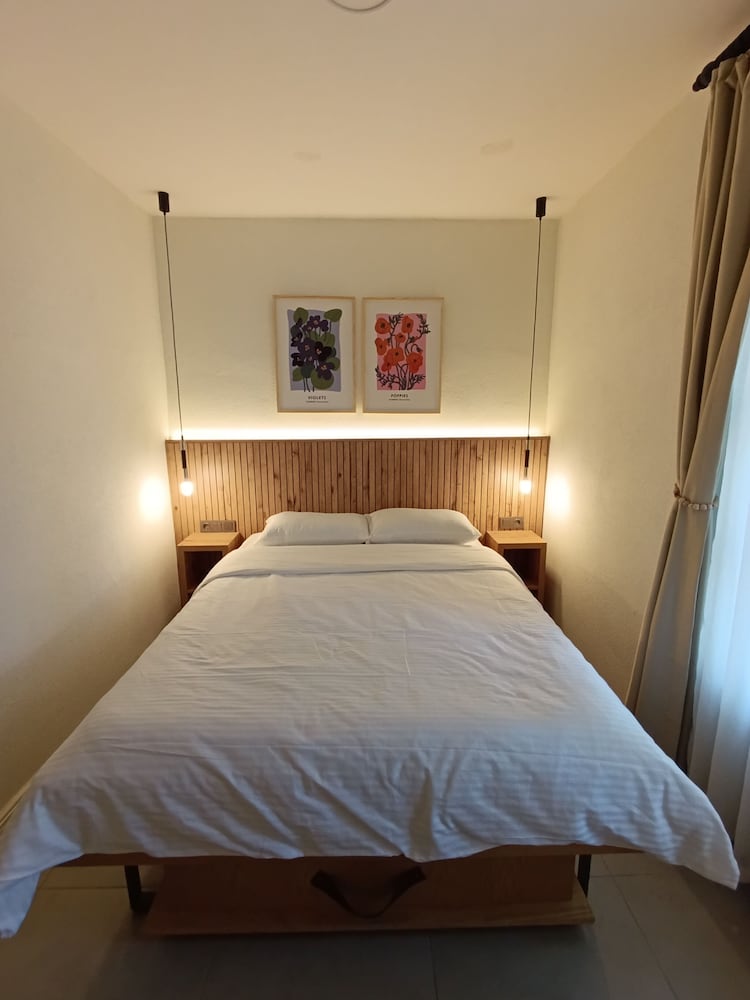 Kumkat Hotel view 5