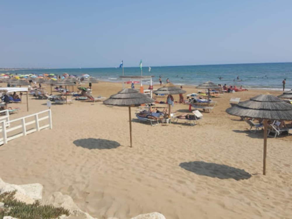Apartment in Sicily Near Beach & Pool